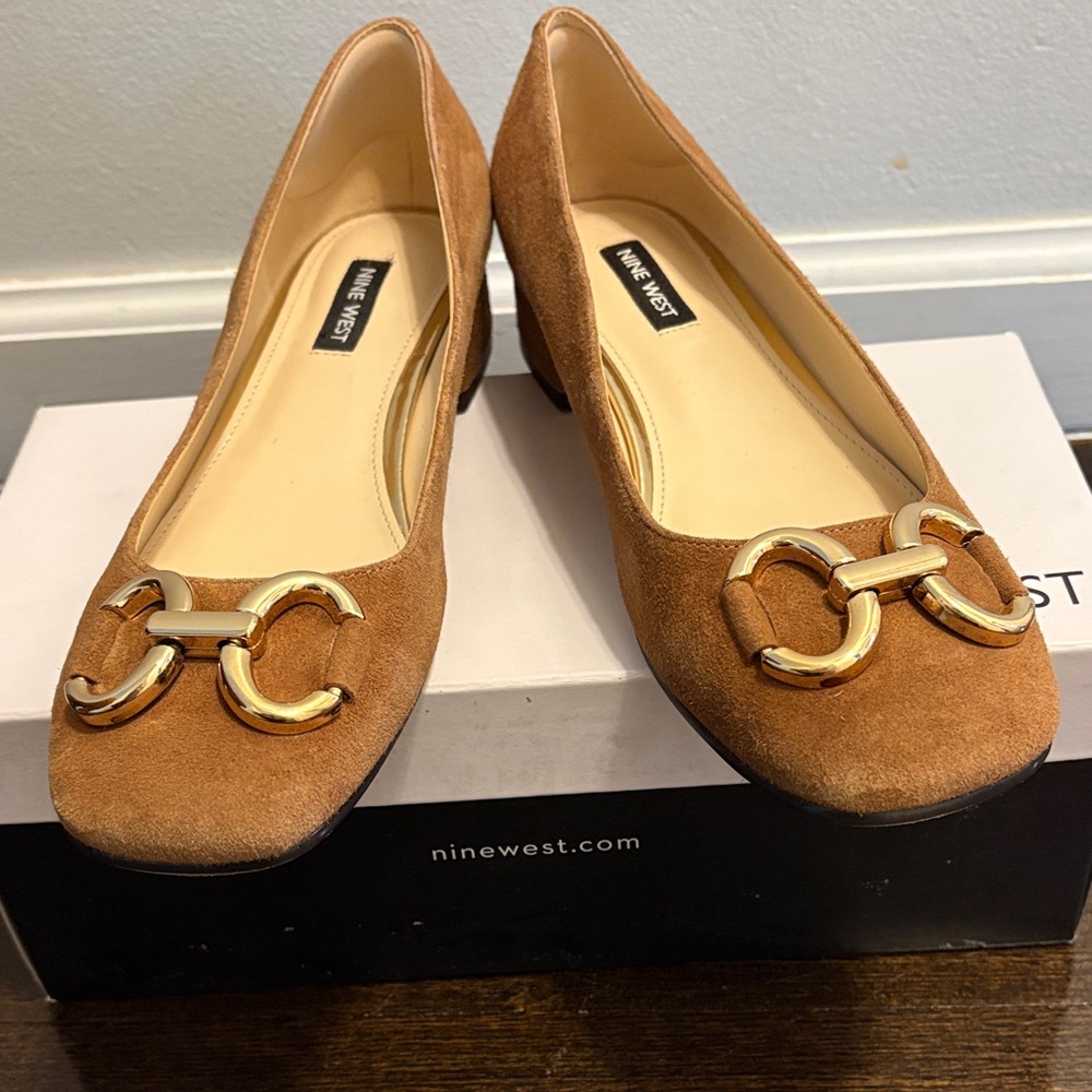 JUST GOT SOLD!!! Nine West Works Dress Flats with Gold Detailing